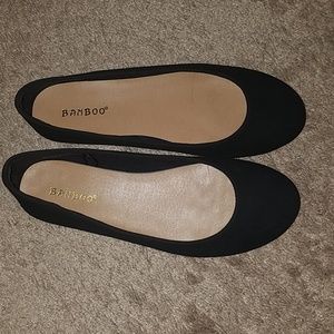 Black dress flats